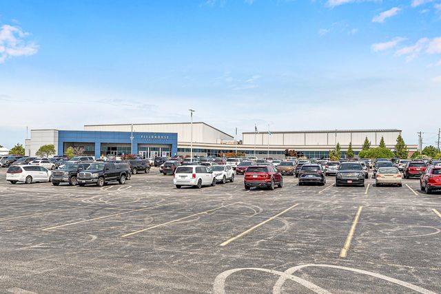 1152 W Woodhaven Street, Springfield, MO 65810