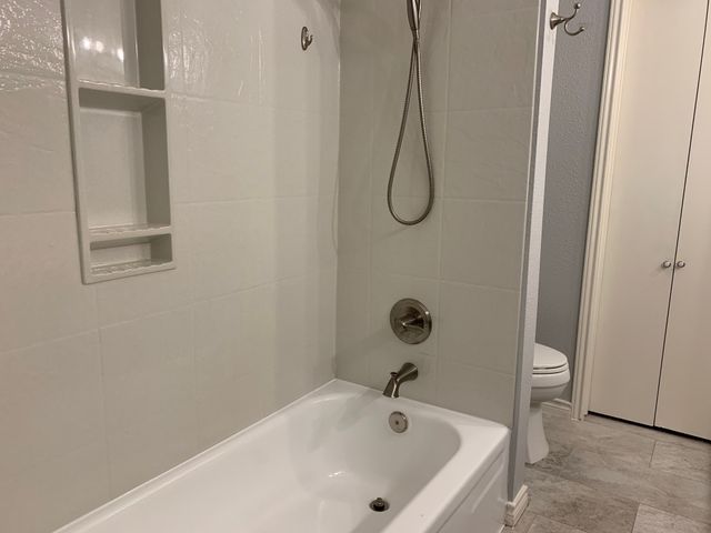 1609 Marsh Lane 110, Carrollton, TX 75006