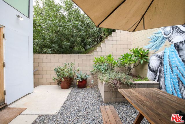 2216 Bancroft Avenue, Los Angeles, CA 90039