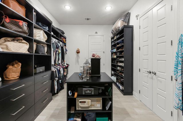 212 Canyon Creek, Horseshoe Bay, TX 78657