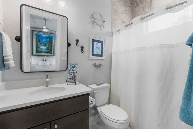 212 Canyon Creek, Horseshoe Bay, TX 78657