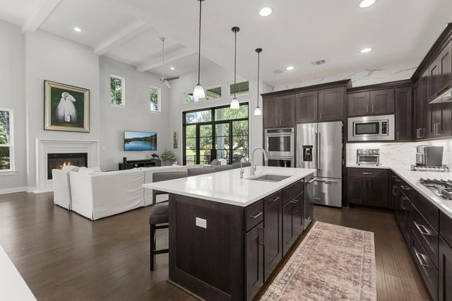 212 Canyon Creek, Horseshoe Bay, TX 78657