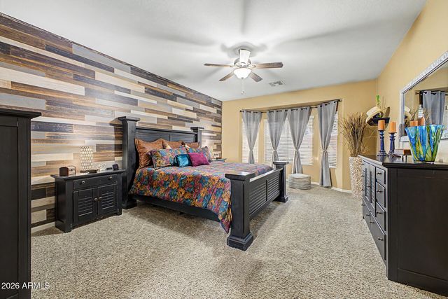1200 E HORSESHOE Drive, Chandler, AZ 85249