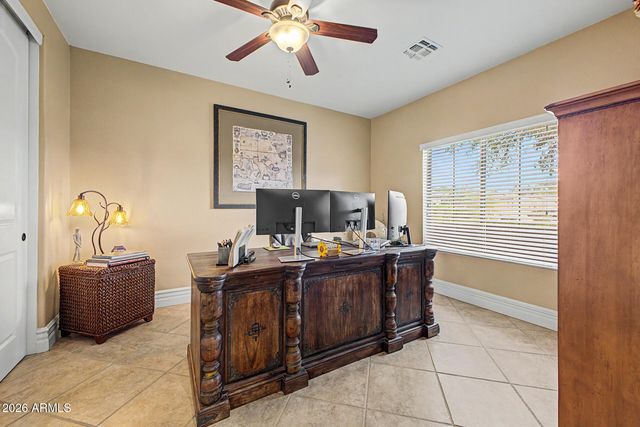 1200 E HORSESHOE Drive, Chandler, AZ 85249
