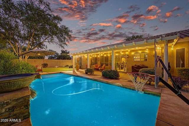 1200 E HORSESHOE Drive, Chandler, AZ 85249