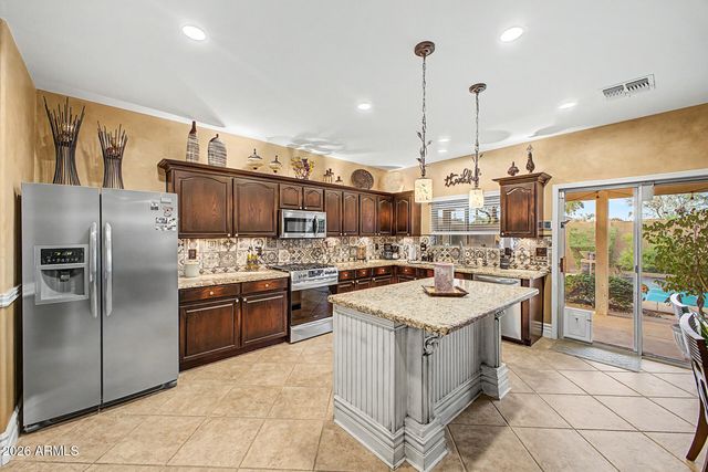 1200 E HORSESHOE Drive, Chandler, AZ 85249