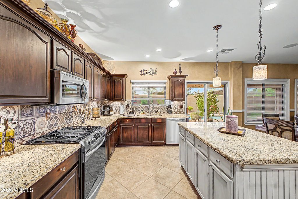 1200 E HORSESHOE Drive, Chandler, AZ 85249 — photo 4