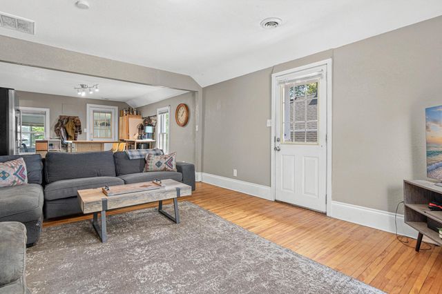 2531 California Street NE, Minneapolis, MN 55418