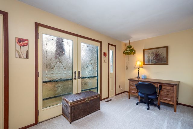 5802 Wonder Woods Drive, Wonder Lake, IL 60097