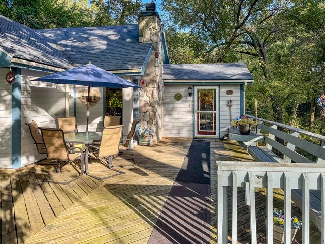 5802 Wonder Woods Drive, Wonder Lake, IL 60097