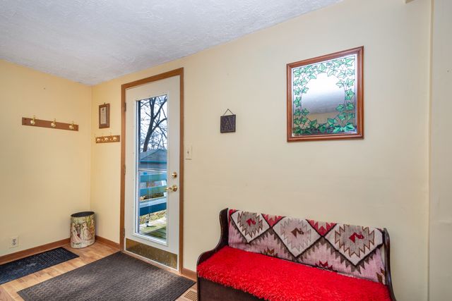 5802 Wonder Woods Drive, Wonder Lake, IL 60097