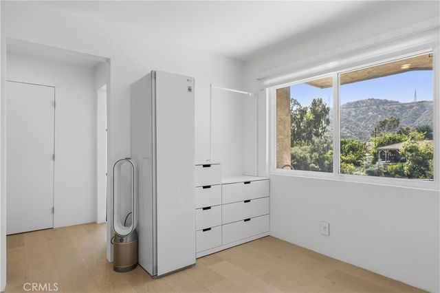 411 Woodcliffe, Pasadena, CA 91105