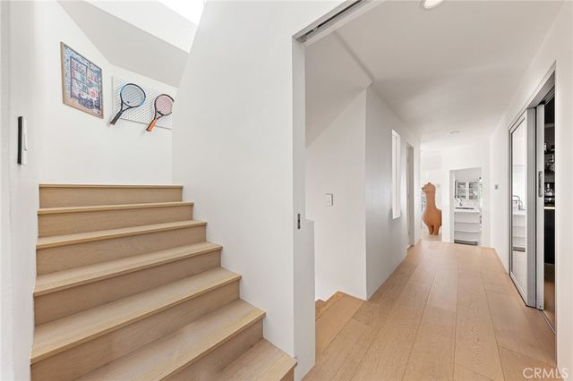 411 Woodcliffe, Pasadena, CA 91105