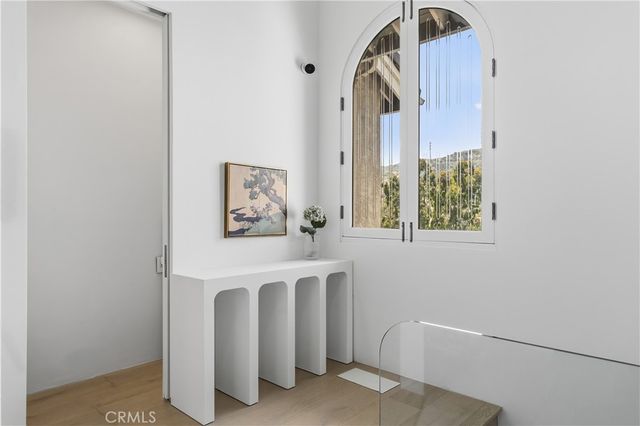 411 Woodcliffe, Pasadena, CA 91105
