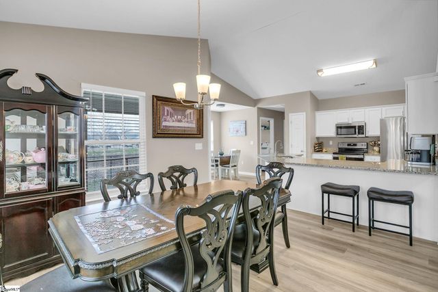 605 Fountain Brook Lane, Fountain Inn, SC 29644