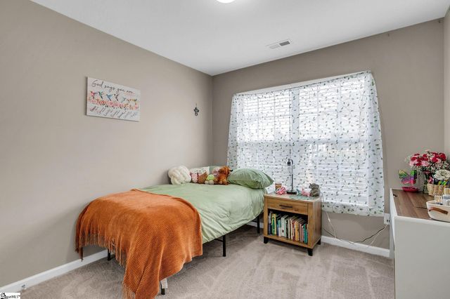 605 Fountain Brook Lane, Fountain Inn, SC 29644