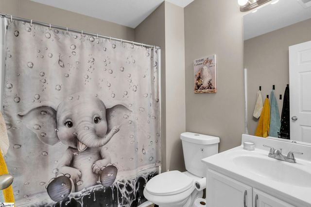 605 Fountain Brook Lane, Fountain Inn, SC 29644