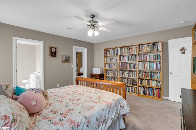 605 Fountain Brook Lane, Fountain Inn, SC 29644