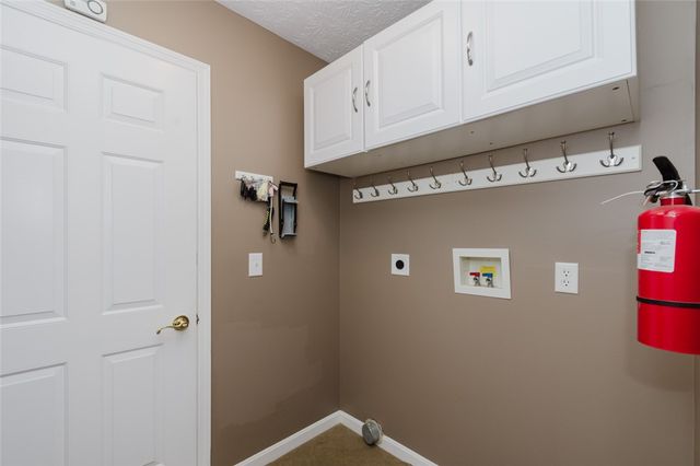 4492 Longmeadow Lane, Beavercreek, OH 45430
