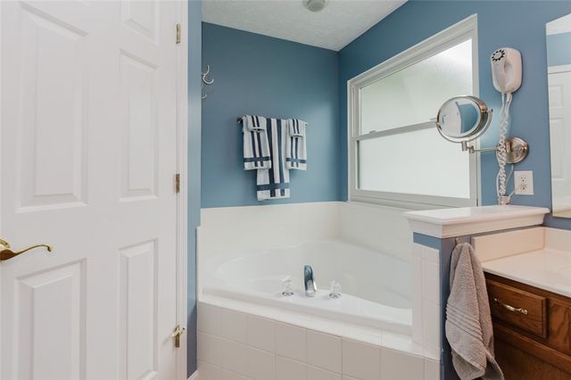 4492 Longmeadow Lane, Beavercreek, OH 45430