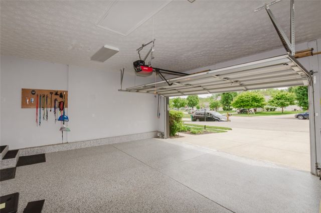 4492 Longmeadow Lane, Beavercreek, OH 45430