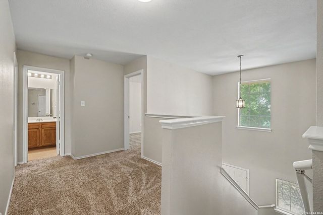 224 HEREFORD ST, Cibolo, TX 78108