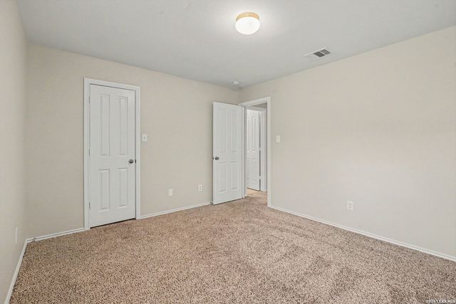 224 HEREFORD ST, Cibolo, TX 78108