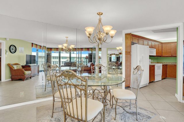 5420 N Ocean Drive 1803, Singer Island, FL 33404