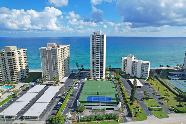 5420 N Ocean Drive 1803, Singer Island, FL 33404