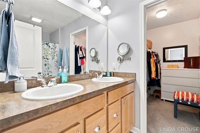 16849 Arbor Way Drive, Nunica, MI 49448