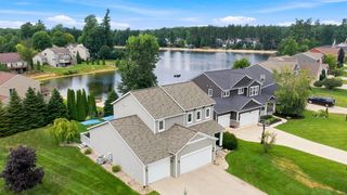 16849 Arbor Way Drive, Nunica, MI 49448