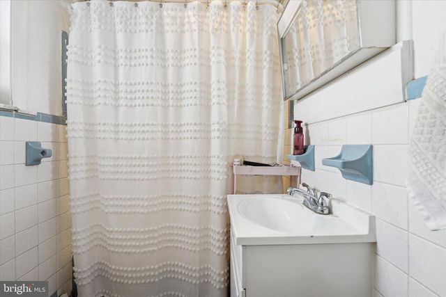 3641 WARREN ST, Philadelphia, PA 19104