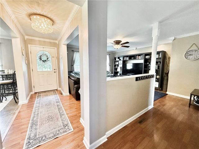 3745 Mitchell Rd, Neshannock Twp, PA 16105