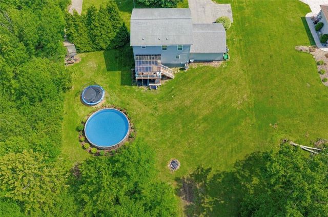 3745 Mitchell Rd, Neshannock Twp, PA 16105