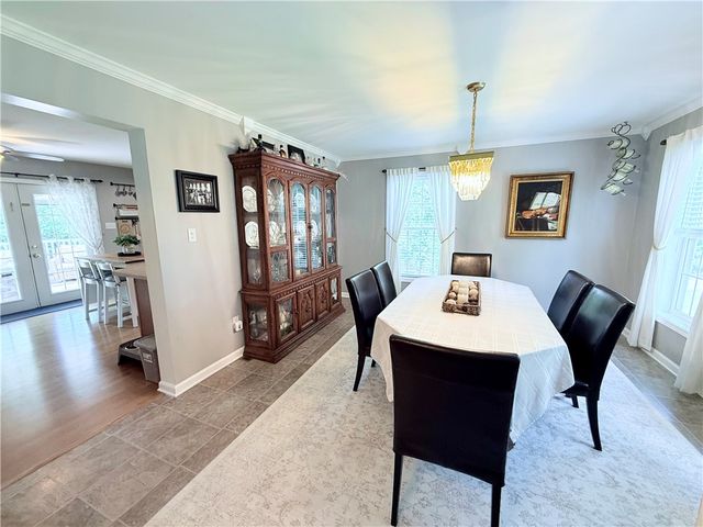 3745 Mitchell Rd, Neshannock Twp, PA 16105