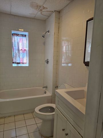 151 Salem 1, Lowell, MA 01851