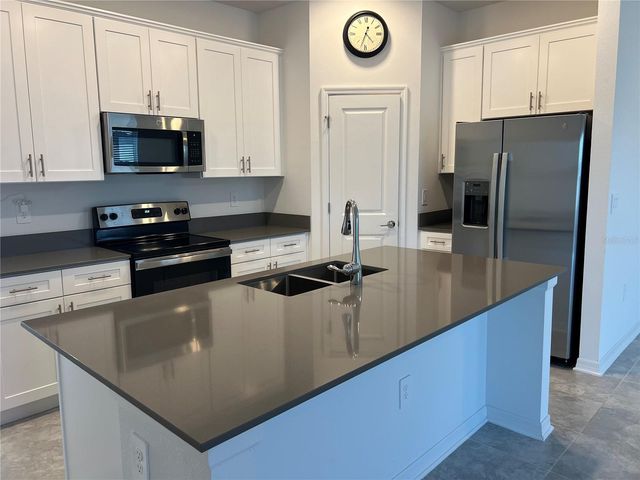 688 SILVER PALM DRIVE, Haines City, FL 33844