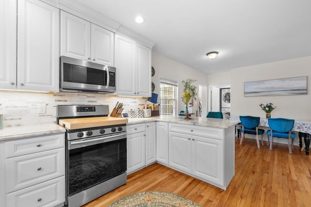38 Brook St, Georgetown, MA 01833