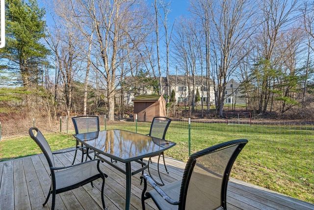 38 Brook St, Georgetown, MA 01833