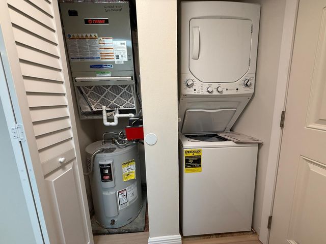 2106 S Cypress Bend Drive 210, Pompano Beach, FL 33069