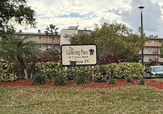 2106 S Cypress Bend Drive 210, Pompano Beach, FL 33069