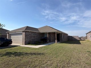 1414 Lexi Drive, Shawnee, OK 74804