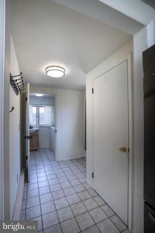 17 SUNSET RD, Lewistown, PA 17044