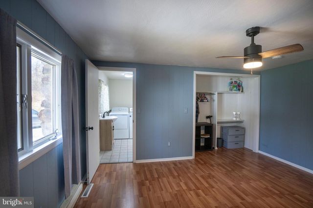 17 SUNSET RD, Lewistown, PA 17044