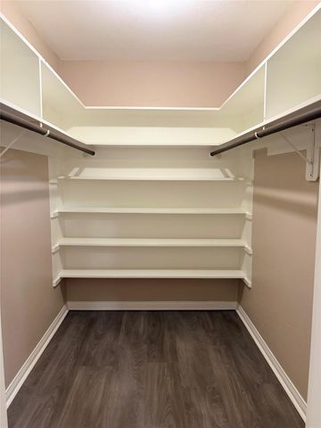 13351 Hollypark Drive, Houston, TX 77015