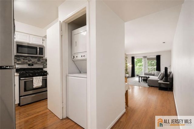 2403 Jesse Way 2403, Piscataway, NJ 08854