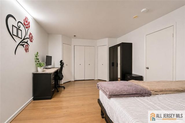 2403 Jesse Way 2403, Piscataway, NJ 08854