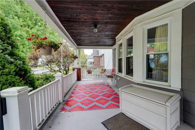 194 Colebourne Road, Rochester, NY 14609