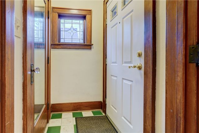 194 Colebourne Road, Rochester, NY 14609