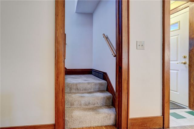 194 Colebourne Road, Rochester, NY 14609